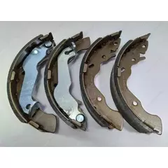 Тормозные колодки Hyundai-KIA 583502KA00 Внутри