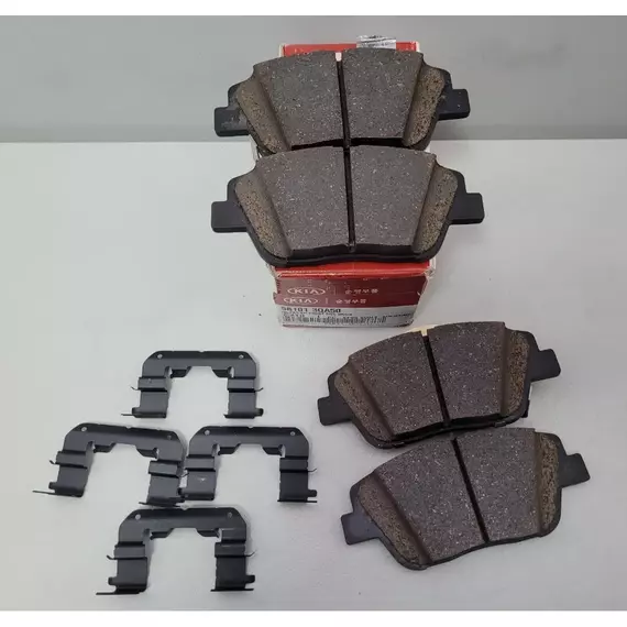 Колодки тормозные Hyundai-KIA 581013QA50 Справа, Слева