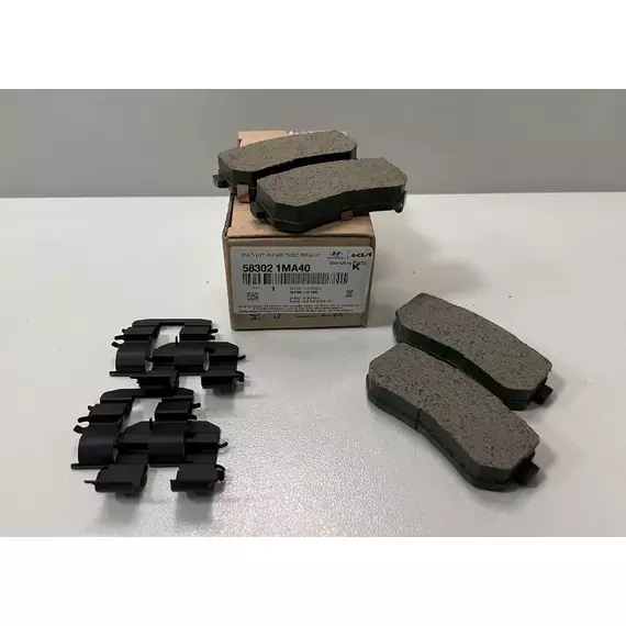 Колодки тормозные Hyundai-KIA 583021MA40 Внутри, Справа
