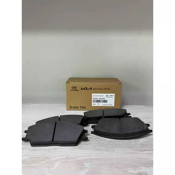 Тормозные колодки Hyundai-KIA 58101-25A10 Передние