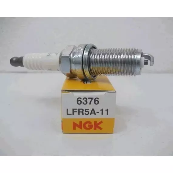 Свеча зажигания NGK LFR5A-11